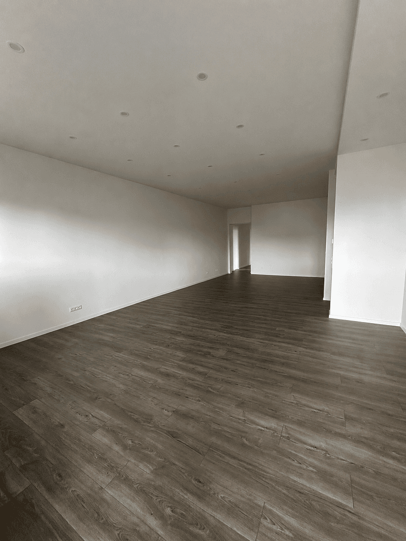 Pronájem bytu 4+kk 110 m², Hambrücken, Bádensko-Württembersko Pronájem bytu 4+kk 110 m², Hambrücken, Bádensko-Württembersko