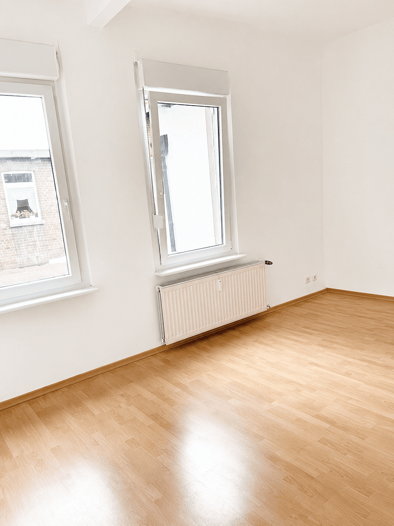 Pronájem bytu 3+1 82 m², Bahnstraße 34, Mönchengladbach, Severní Porýní-Vestfálsko Pronájem bytu 3+1 82 m², Bahnstraße 34, Mönchengladbach, Severní Porýní-Vestfálsko