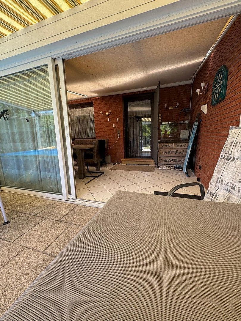 Prodej domu 94 m², pozemek 232 m², Neuwied, Porýní-Falc Prodej domu 94 m², pozemek 232 m², Neuwied, Porýní-Falc