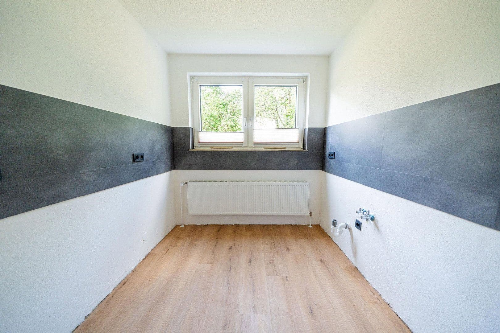 Prodej bytu 3+1 72 m², Witzenhausen, Hessen Prodej bytu 3+1 72 m², Witzenhausen, Hessen