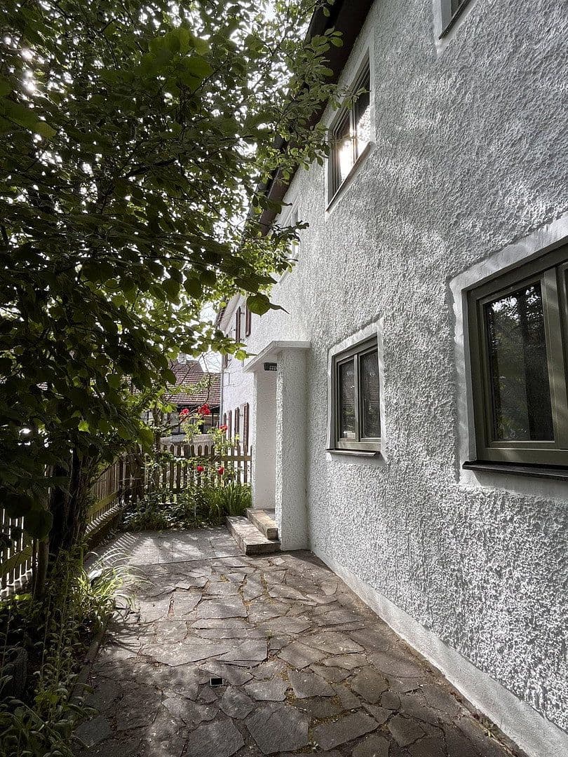 Pronájem bytu 2+1 50 m², München, Bavorsko Pronájem bytu 2+1 50 m², München, Bavorsko