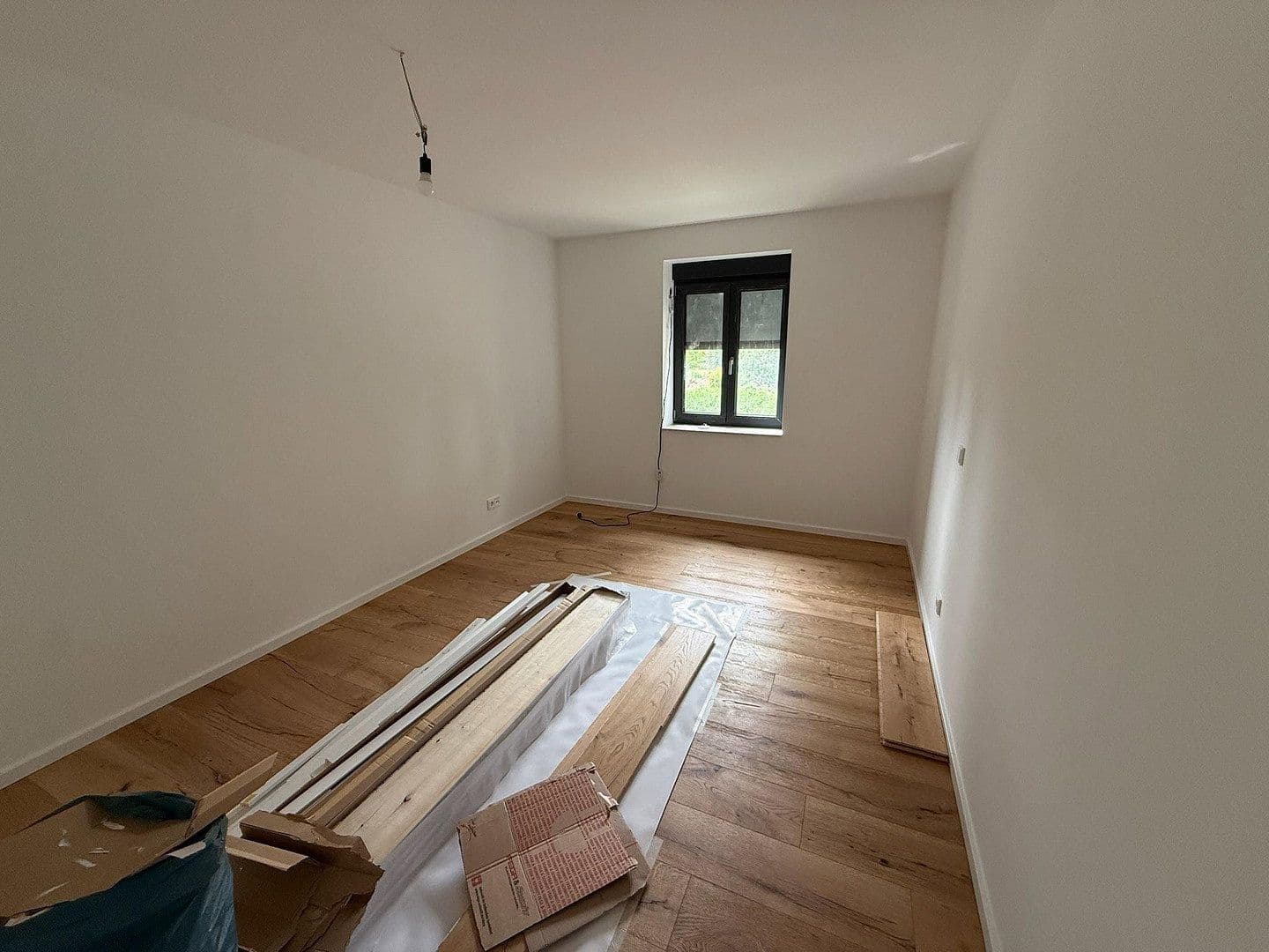 Pronájem bytu 2+1 60 m², Mühlenstr. 11, Schkopau, Sasko-Anhaltsko Pronájem bytu 2+1 60 m², Mühlenstr. 11, Schkopau, Sasko-Anhaltsko