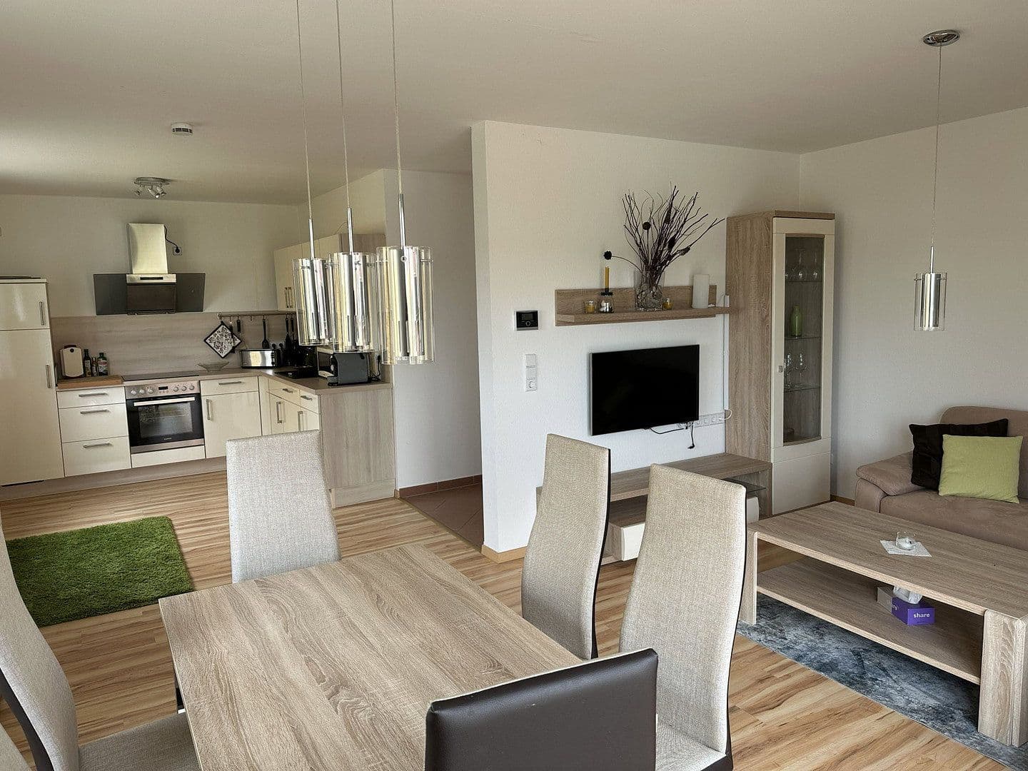 Prodej domu 72 m², pozemek 349 m², Mücheln (Geiseltal), Sasko-Anhaltsko Prodej domu 72 m², pozemek 349 m², Mücheln (Geiseltal), Sasko-Anhaltsko