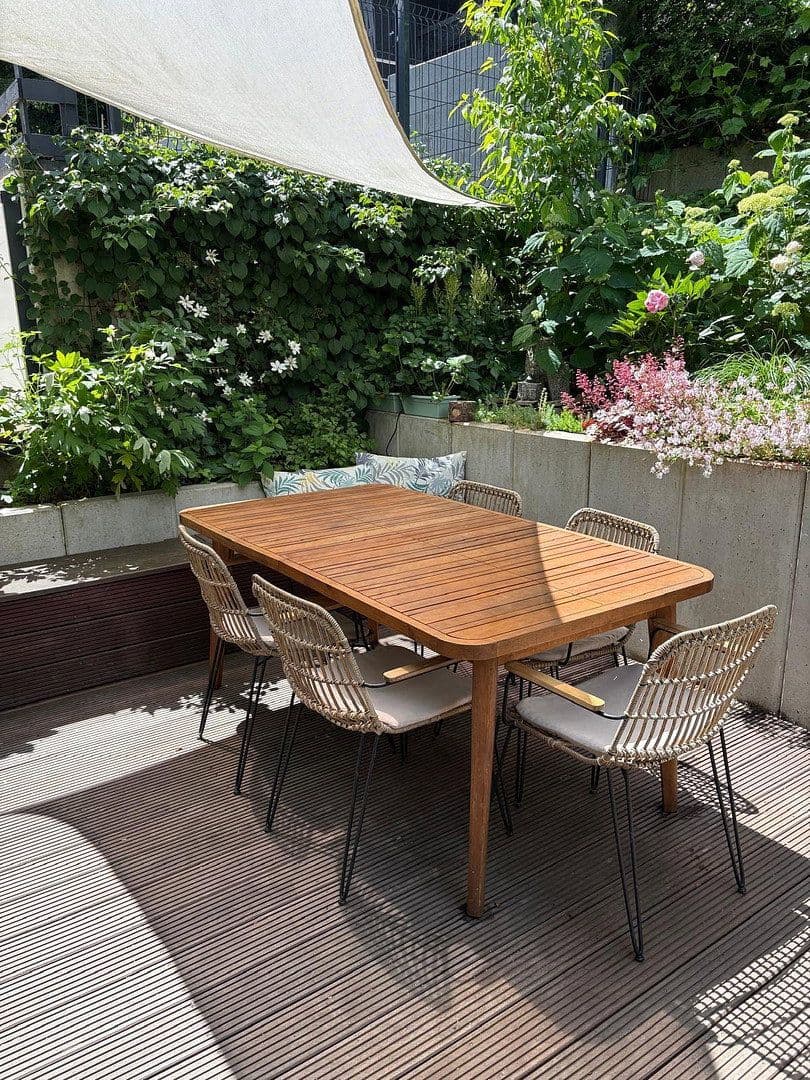 Prodej domu 197 m², pozemek 241 m², Brohl-Lützing, Porýní-Falc Prodej domu 197 m², pozemek 241 m², Brohl-Lützing, Porýní-Falc