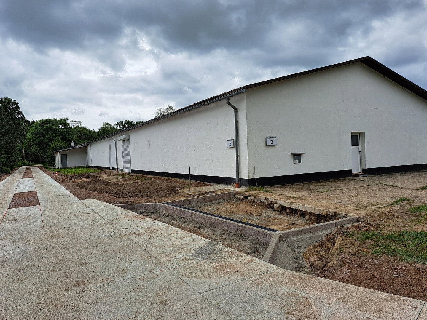 Prodej domu 310 m², pozemek 4.288 m², Parkstraße 2, Velgast, Mecklenburg-Vorpommern Prodej domu 310 m², pozemek 4.288 m², Parkstraße 2, Velgast, Mecklenburg-Vorpommern