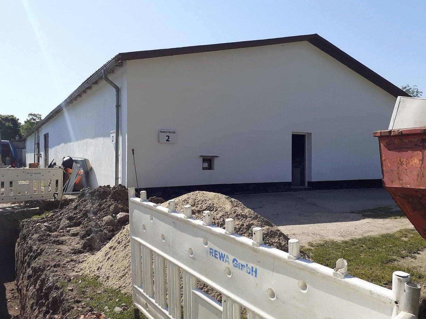 Prodej domu 310 m², pozemek 4.288 m², Parkstraße 2, Velgast, Mecklenburg-Vorpommern Prodej domu 310 m², pozemek 4.288 m², Parkstraße 2, Velgast, Mecklenburg-Vorpommern