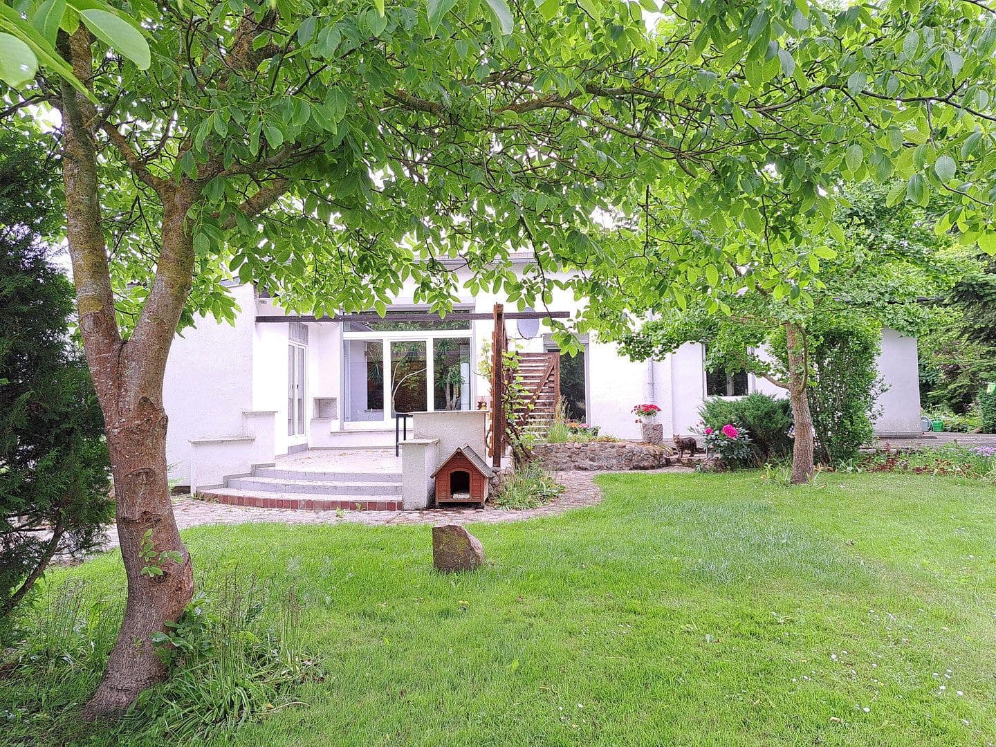 Prodej domu 310 m², pozemek 4.288 m², Parkstraße 2, Velgast, Mecklenburg-Vorpommern Prodej domu 310 m², pozemek 4.288 m², Parkstraße 2, Velgast, Mecklenburg-Vorpommern