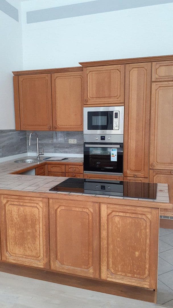 Prodej domu 310 m², pozemek 4.288 m², Parkstraße 2, Velgast, Mecklenburg-Vorpommern Prodej domu 310 m², pozemek 4.288 m², Parkstraße 2, Velgast, Mecklenburg-Vorpommern