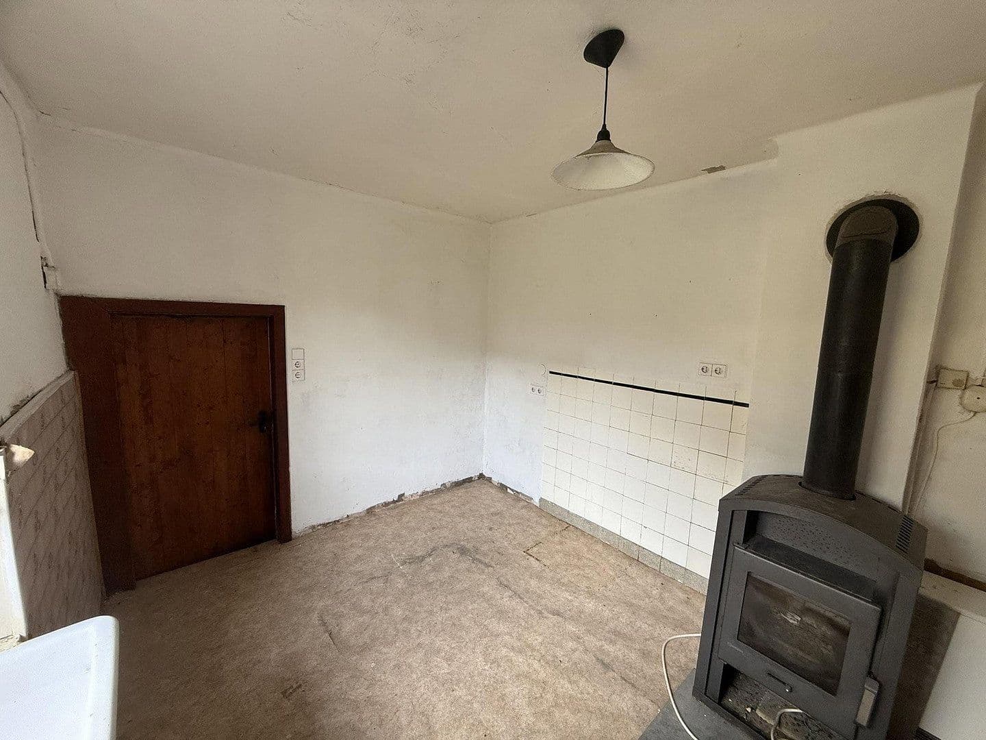 Prodej domu 95 m², pozemek 1.024 m², Morbach, Porýní-Falc Prodej domu 95 m², pozemek 1.024 m², Morbach, Porýní-Falc