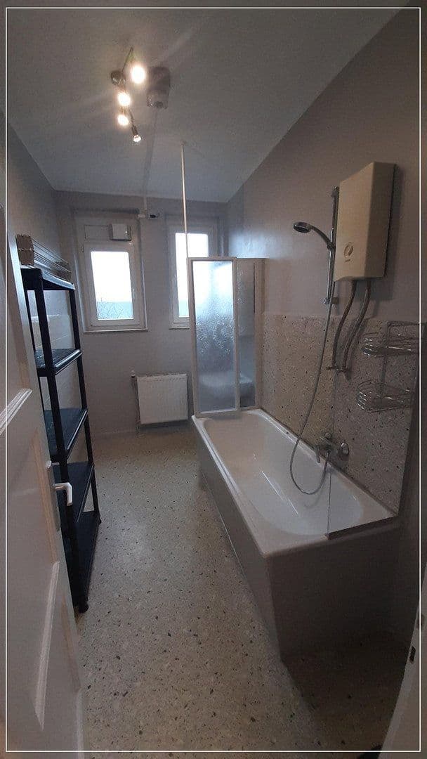 Prodej domu 354 m², pozemek 458 m², Krefeld, Severní Porýní-Vestfálsko Prodej domu 354 m², pozemek 458 m², Krefeld, Severní Porýní-Vestfálsko