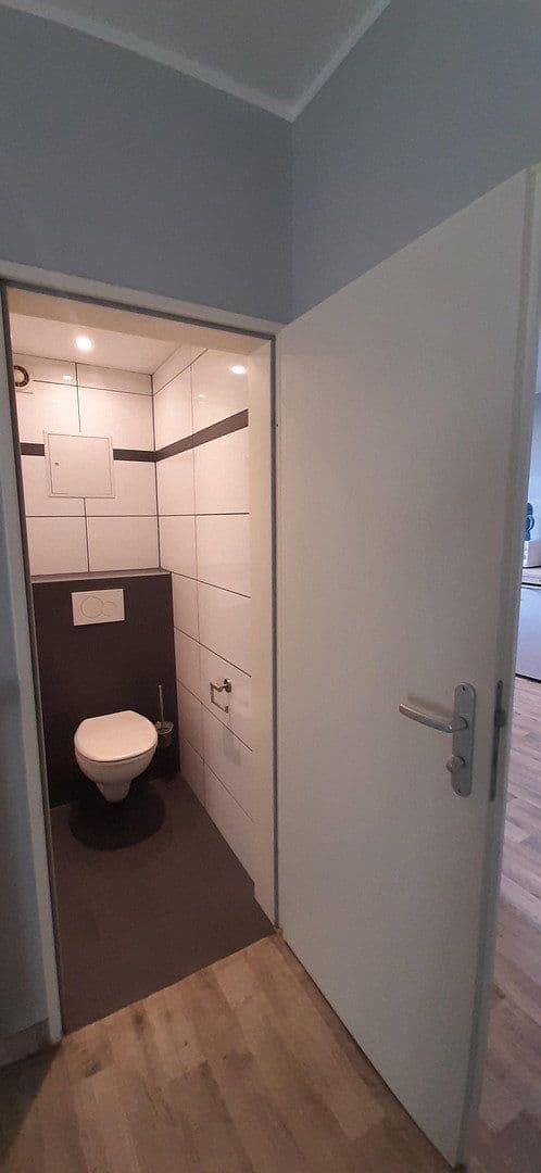 Prodej domu 354 m², pozemek 458 m², Krefeld, Severní Porýní-Vestfálsko Prodej domu 354 m², pozemek 458 m², Krefeld, Severní Porýní-Vestfálsko