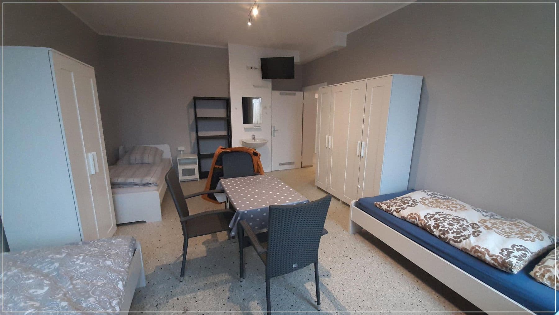 Prodej domu 354 m², pozemek 458 m², Krefeld, Severní Porýní-Vestfálsko Prodej domu 354 m², pozemek 458 m², Krefeld, Severní Porýní-Vestfálsko