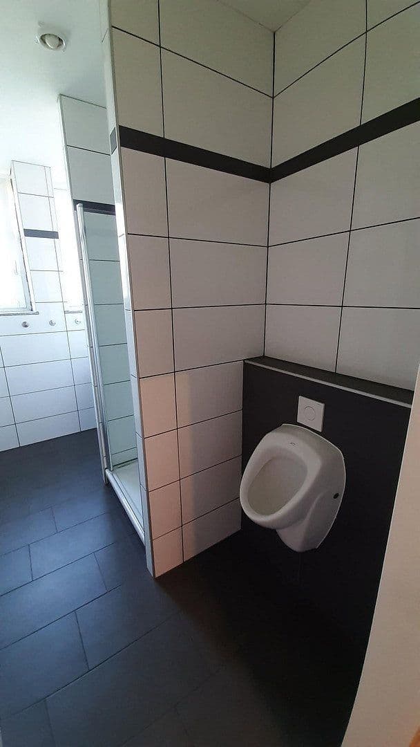 Prodej domu 354 m², pozemek 458 m², Krefeld, Severní Porýní-Vestfálsko Prodej domu 354 m², pozemek 458 m², Krefeld, Severní Porýní-Vestfálsko