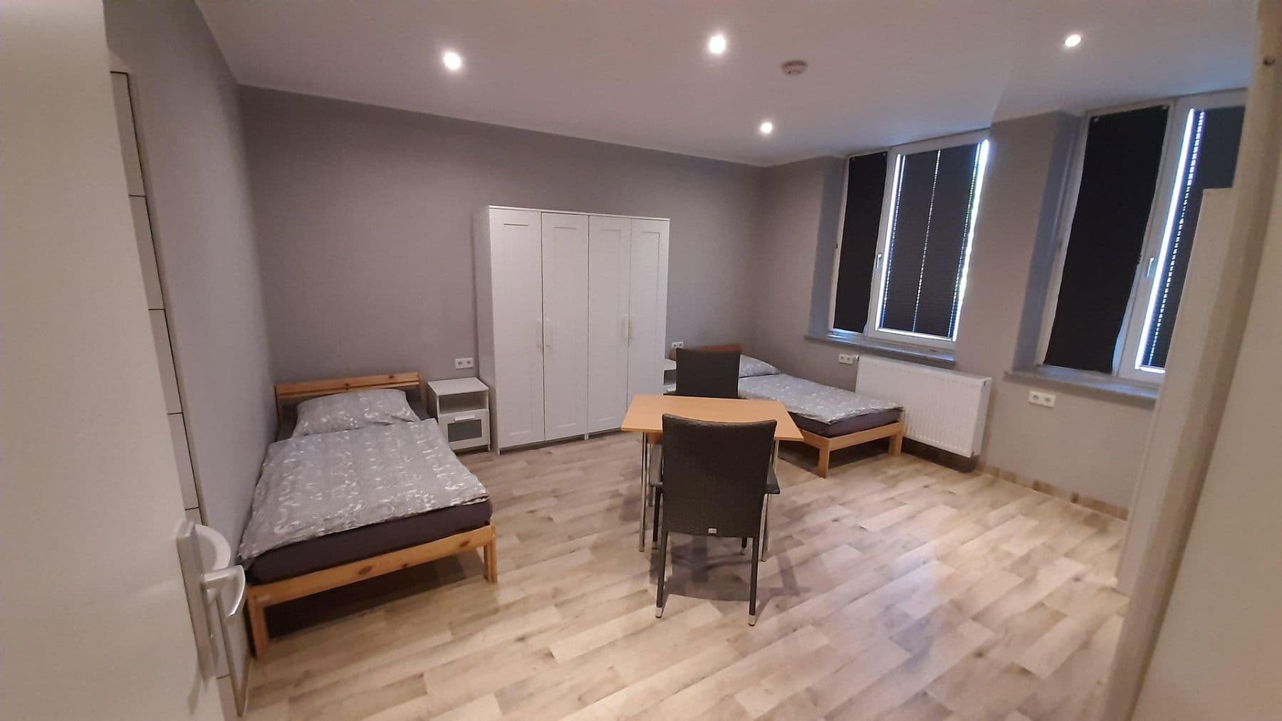 Prodej domu 354 m², pozemek 458 m², Krefeld, Severní Porýní-Vestfálsko Prodej domu 354 m², pozemek 458 m², Krefeld, Severní Porýní-Vestfálsko