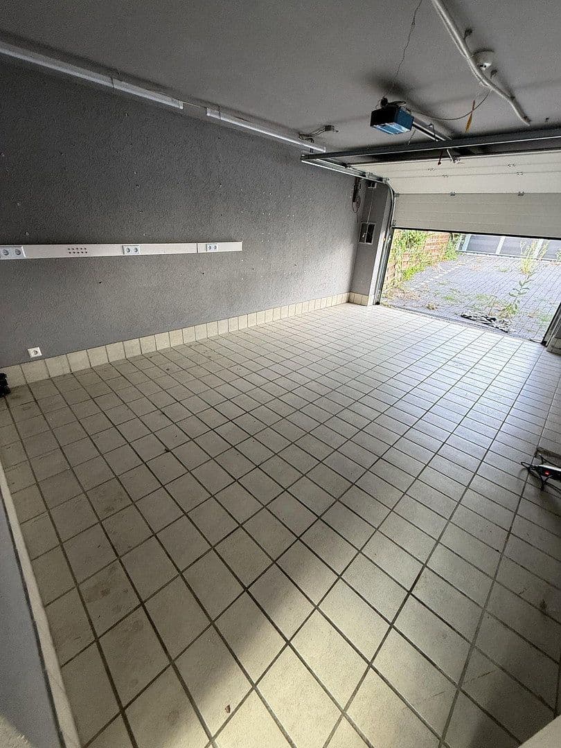 Pronájem domu 140 m², pozemek 555 m², Backnang, Bádensko-Württembersko Pronájem domu 140 m², pozemek 555 m², Backnang, Bádensko-Württembersko