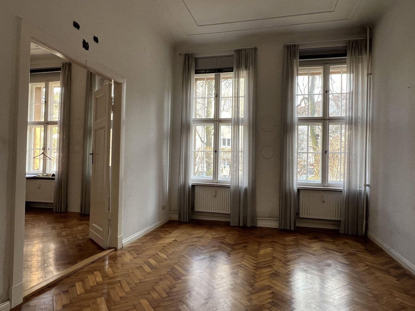 Prodej bytu 4+1 112 m², Berlin, Berlín Prodej bytu 4+1 112 m², Berlin, Berlín