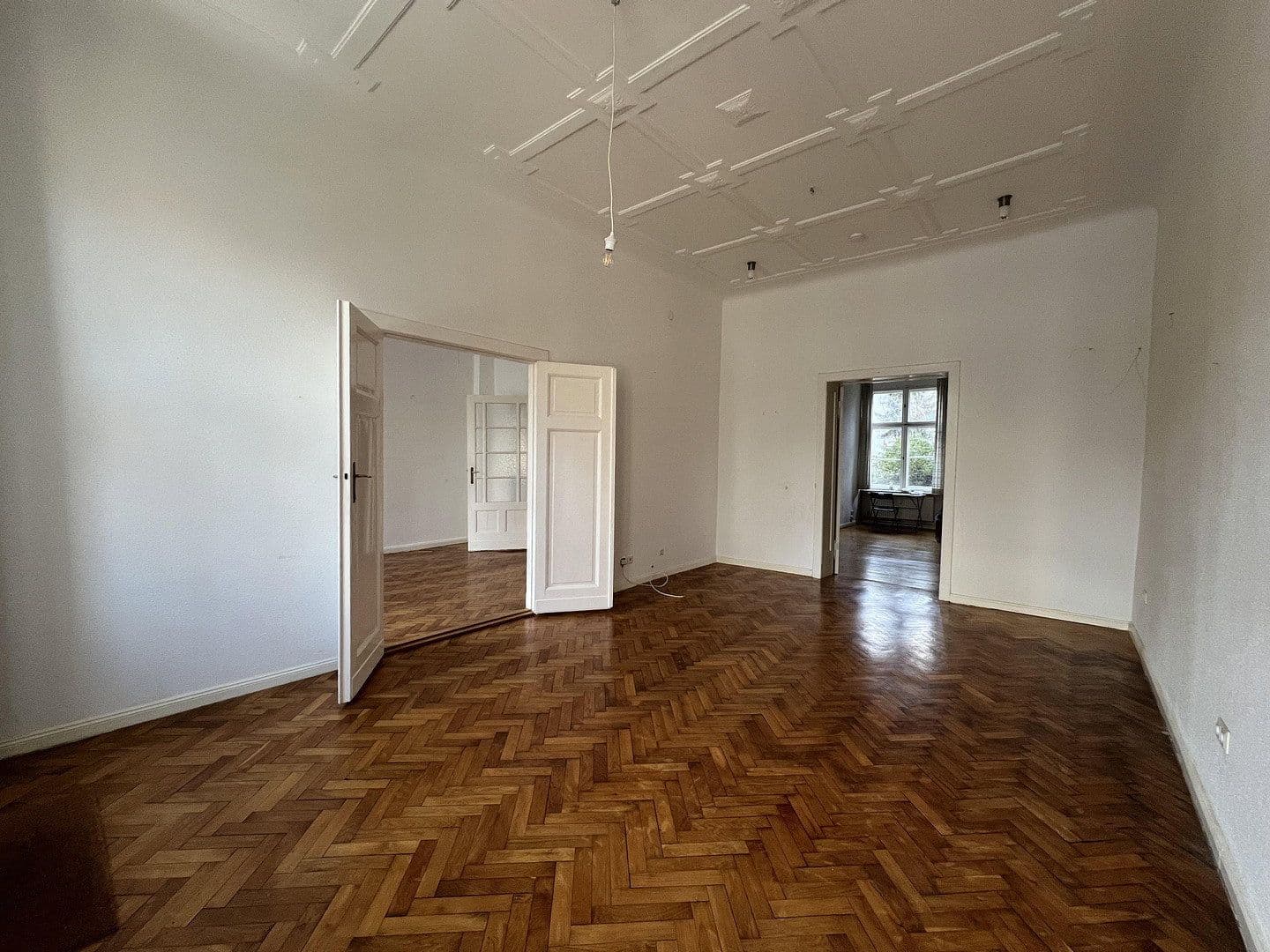 Prodej bytu 4+1 112 m², Berlin, Berlín Prodej bytu 4+1 112 m², Berlin, Berlín