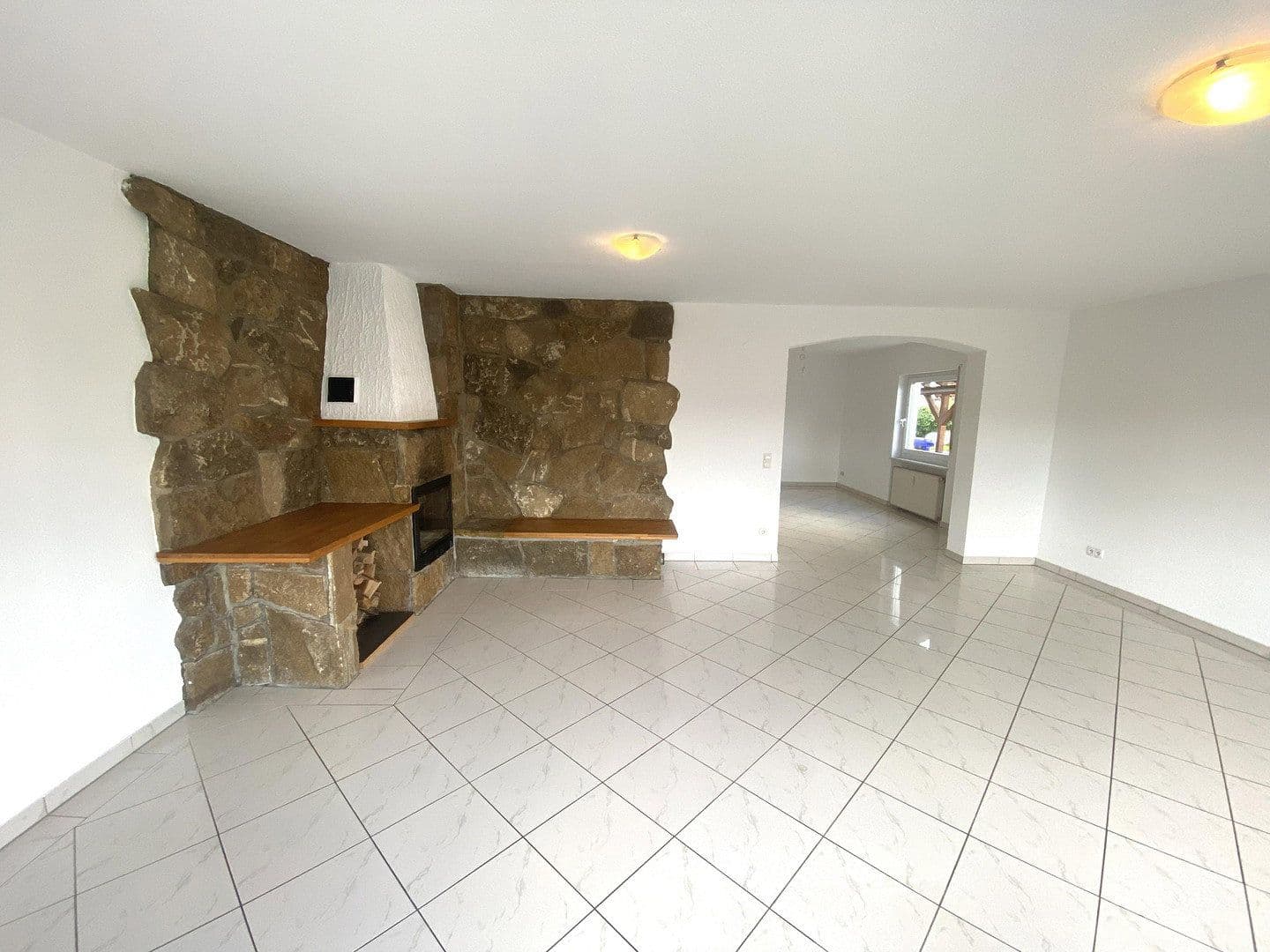 Pronájem domu 170 m², pozemek 265 m², Neidenstein, Bádensko-Württembersko Pronájem domu 170 m², pozemek 265 m², Neidenstein, Bádensko-Württembersko