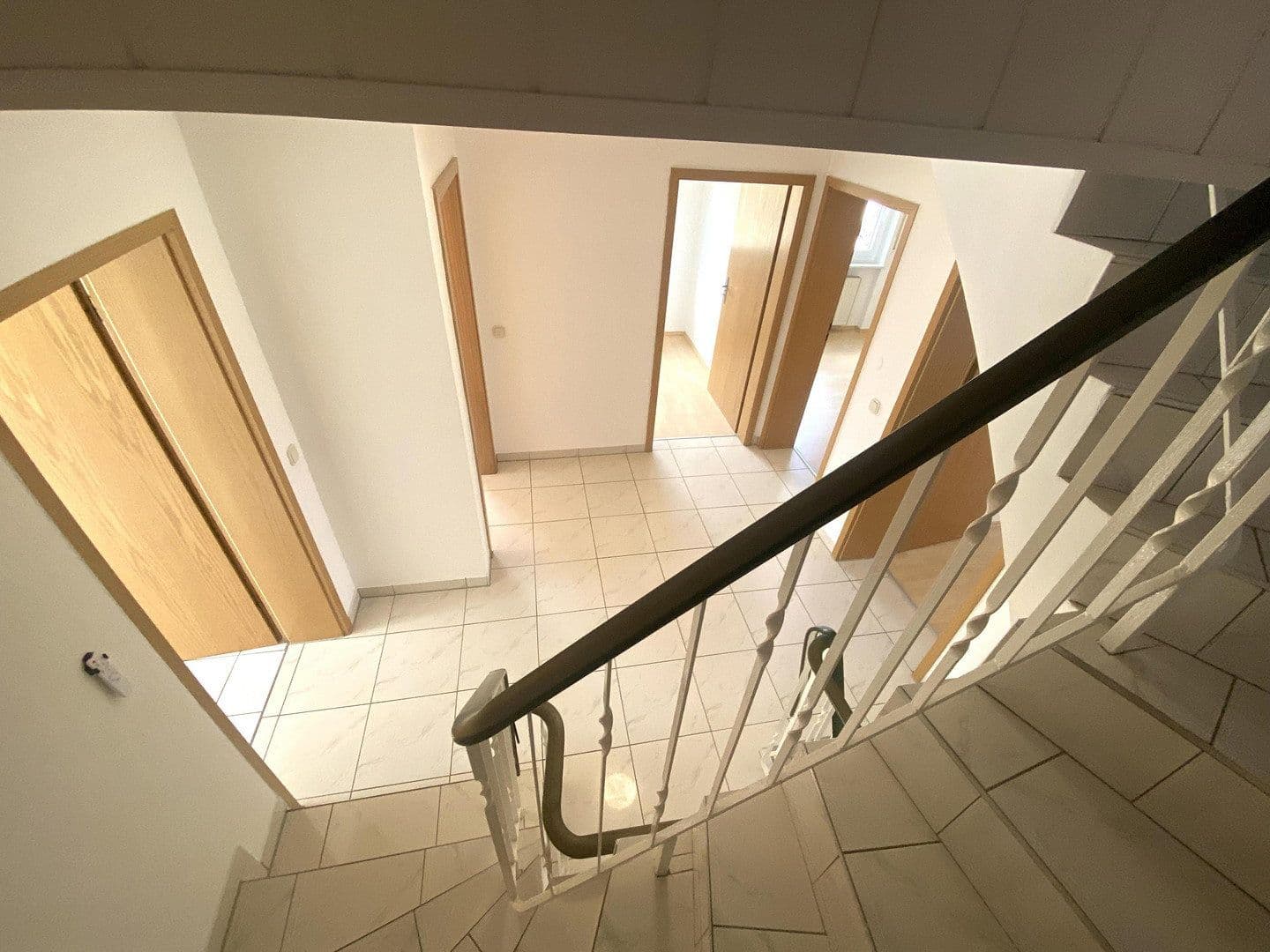Pronájem domu 170 m², pozemek 265 m², Neidenstein, Bádensko-Württembersko Pronájem domu 170 m², pozemek 265 m², Neidenstein, Bádensko-Württembersko