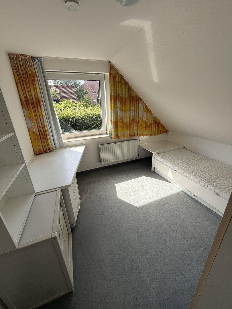 Prodej domu 149 m², pozemek 322 m², Hölderlinweg 39, Münster, Severní Porýní-Vestfálsko Prodej domu 149 m², pozemek 322 m², Hölderlinweg 39, Münster, Severní Porýní-Vestfálsko