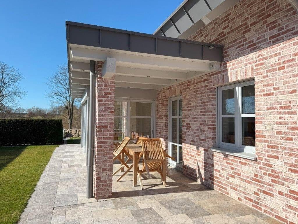 Prodej domu 160 m², pozemek 520 m², Sternberg, Mecklenburg-Vorpommern Prodej domu 160 m², pozemek 520 m², Sternberg, Mecklenburg-Vorpommern