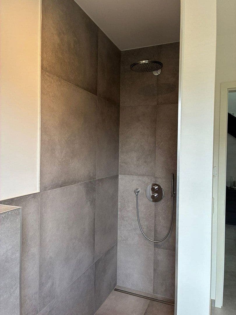 Prodej domu 188 m², pozemek 500 m², Neusäß, Bavorsko Prodej domu 188 m², pozemek 500 m², Neusäß, Bavorsko