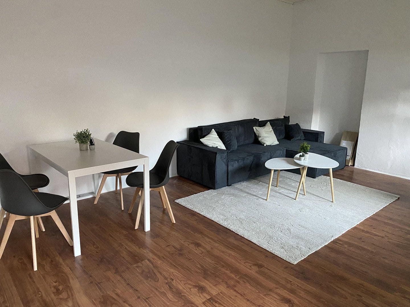 Pronájem bytu 2+1 116 m², Osnabrück, Dolní Sasko Pronájem bytu 2+1 116 m², Osnabrück, Dolní Sasko