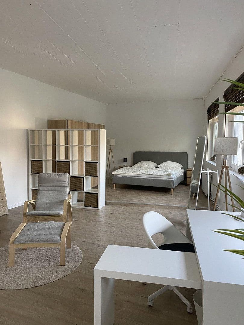 Pronájem bytu 2+1 116 m², Osnabrück, Dolní Sasko Pronájem bytu 2+1 116 m², Osnabrück, Dolní Sasko