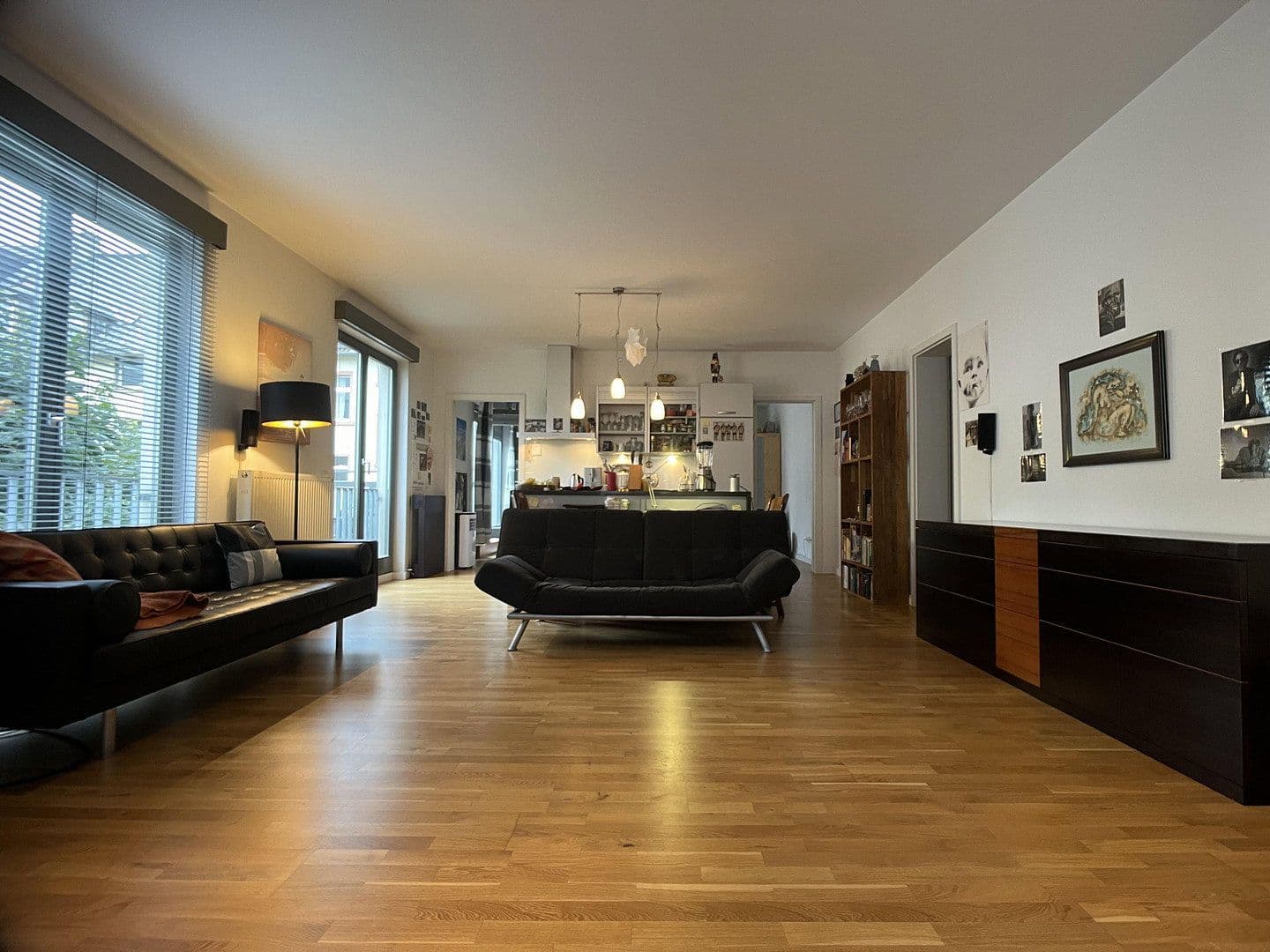 Prodej bytu 2+1 92 m², Frankfurt, Hessen Prodej bytu 2+1 92 m², Frankfurt, Hessen