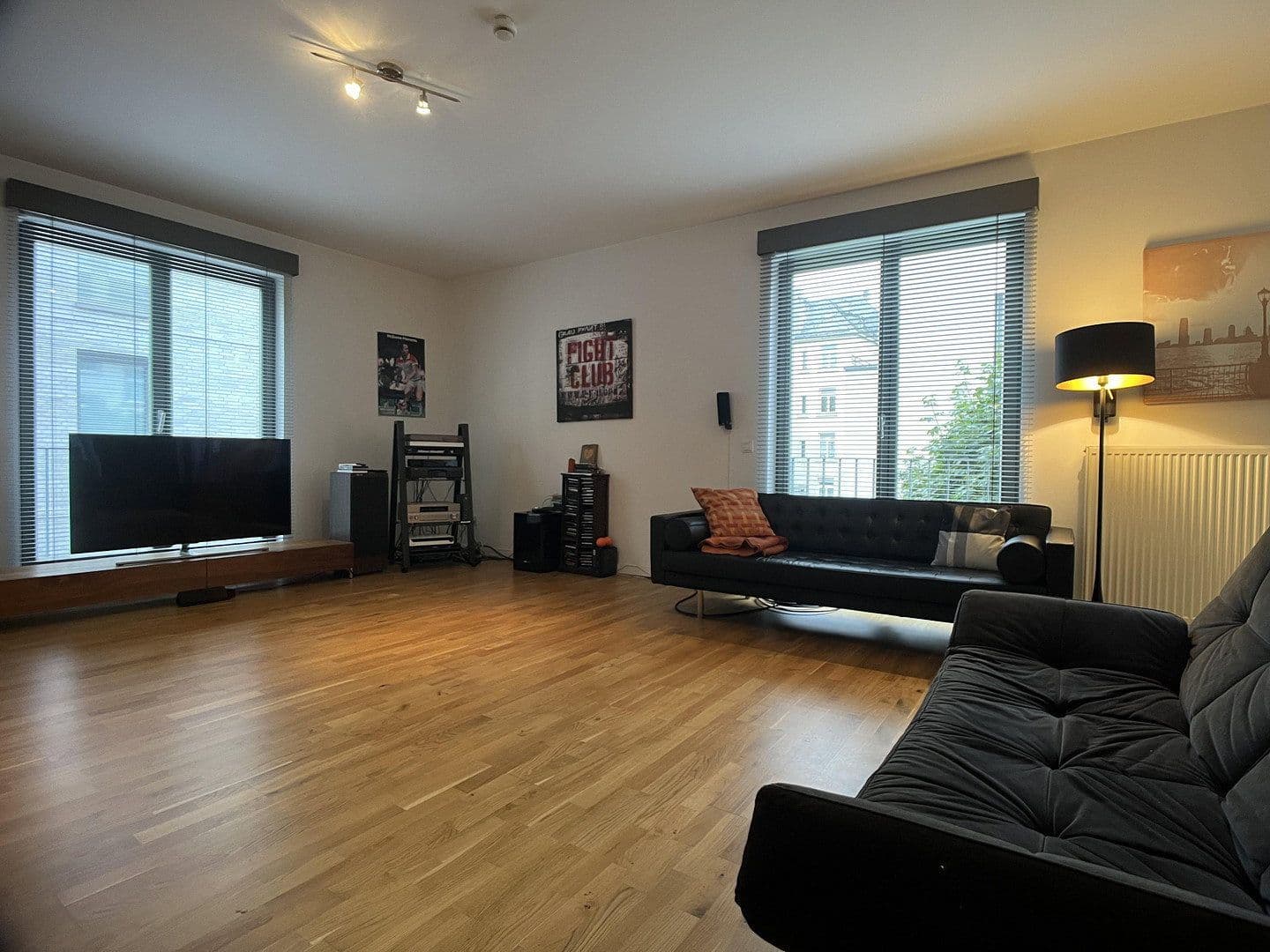 Prodej bytu 2+1 92 m², Frankfurt, Hessen Prodej bytu 2+1 92 m², Frankfurt, Hessen