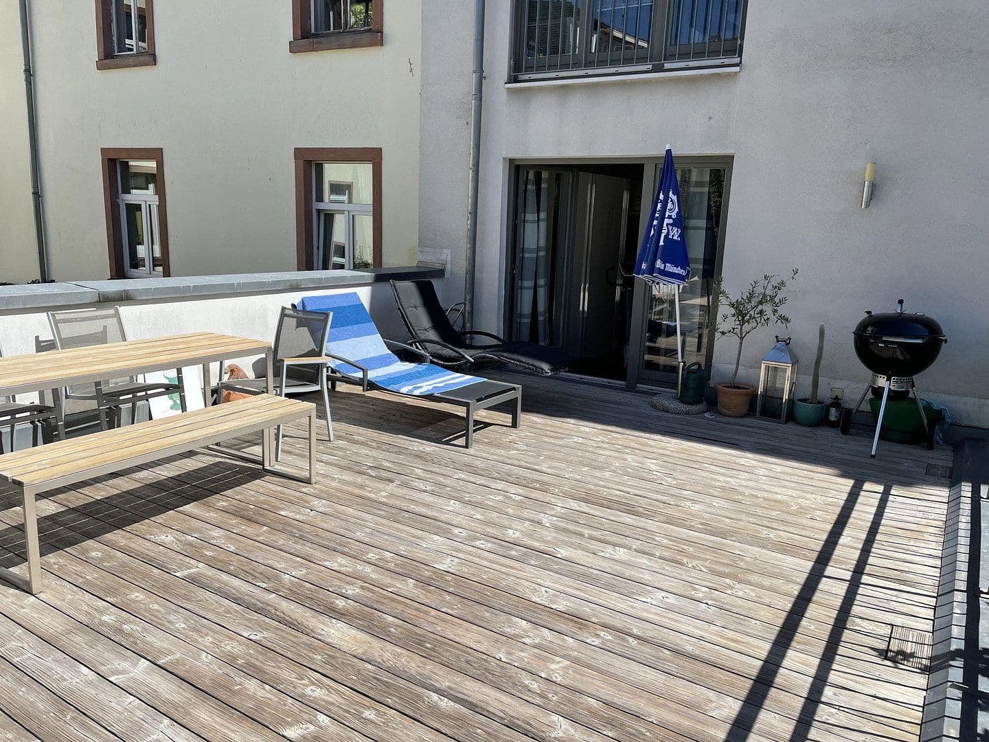 Prodej bytu 2+1 92 m², Frankfurt, Hessen Prodej bytu 2+1 92 m², Frankfurt, Hessen