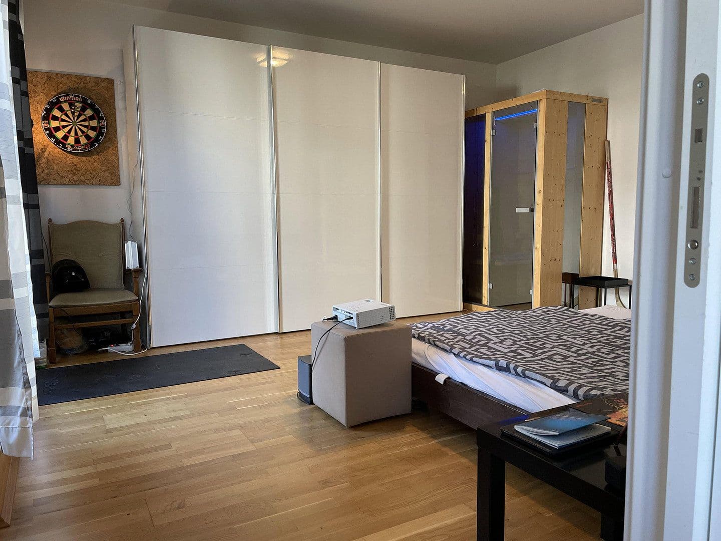 Prodej bytu 2+1 92 m², Frankfurt, Hessen Prodej bytu 2+1 92 m², Frankfurt, Hessen