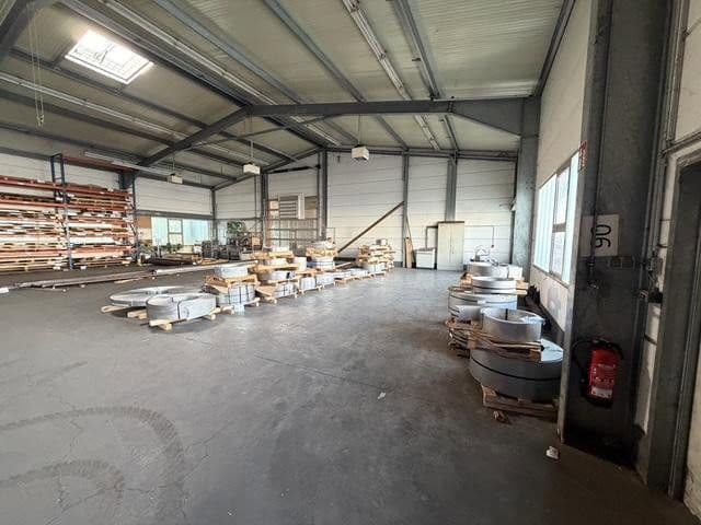 Pronájem nebytového prostoru 720 m², Industriegebiet 14, Gersheim, Země Sársko Pronájem nebytového prostoru 720 m², Industriegebiet 14, Gersheim, Země Sársko