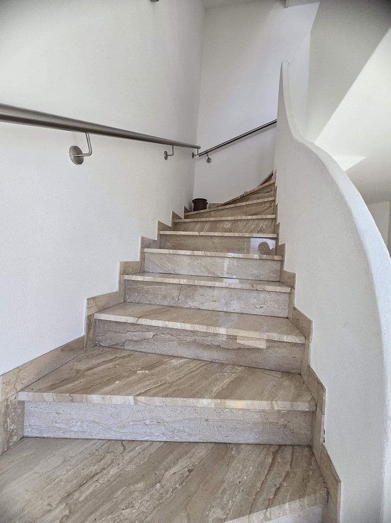 Prodej domu 311 m², pozemek 1.432 m², Mastershausen, Porýní-Falc Prodej domu 311 m², pozemek 1.432 m², Mastershausen, Porýní-Falc