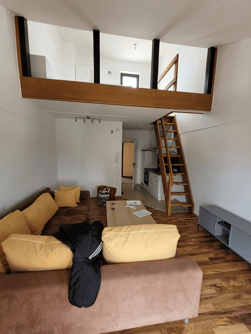 Pronájem bytu 2+1 38 m², Bahnhofstr. 1, Merzig, Země Sársko Pronájem bytu 2+1 38 m², Bahnhofstr. 1, Merzig, Země Sársko