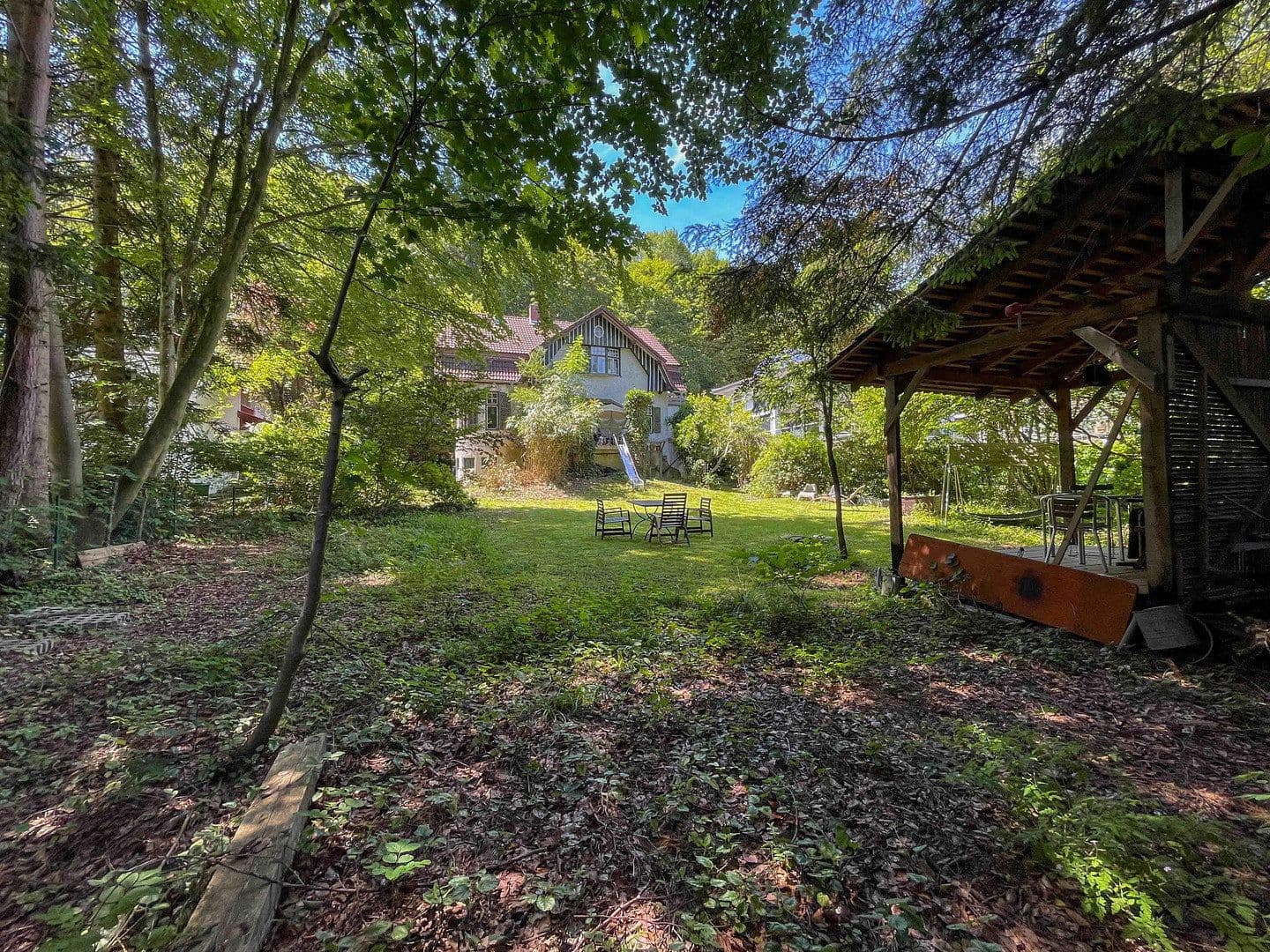 Prodej domu 190 m², pozemek 1.070 m², Riedenerweg, Starnberg, Bavorsko Prodej domu 190 m², pozemek 1.070 m², Riedenerweg, Starnberg, Bavorsko