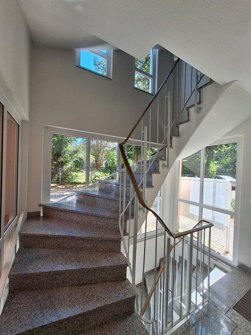 Pronájem bytu 2+1 71 m², Am Klemmberg 9, Weißenfels, Sasko-Anhaltsko Pronájem bytu 2+1 71 m², Am Klemmberg 9, Weißenfels, Sasko-Anhaltsko