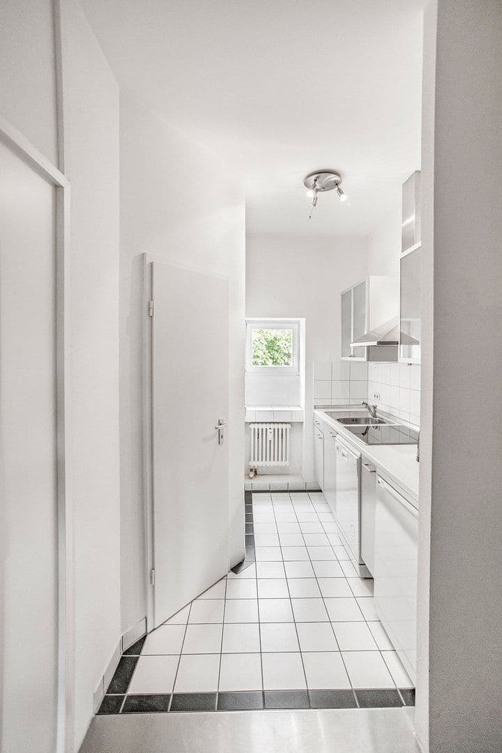 Pronájem kanceláře 44 m², Robert-Heuser-Str. 15, Köln, Severní Porýní-Vestfálsko Pronájem kanceláře 44 m², Robert-Heuser-Str. 15, Köln, Severní Porýní-Vestfálsko