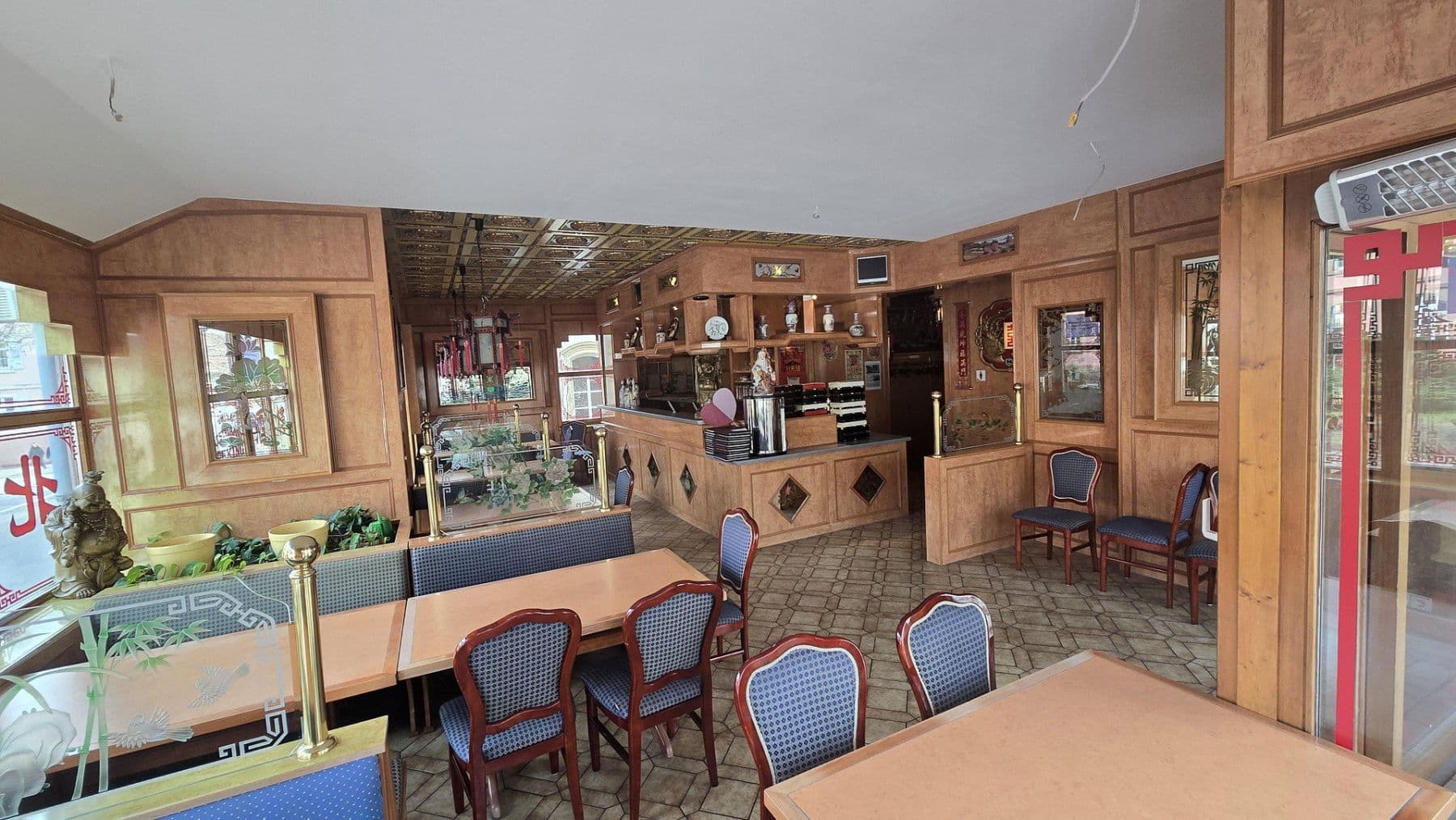 Prodej domu 232 m², pozemek 280 m², Weißhoferstr. 46, Bretten, Bádensko-Württembersko Prodej domu 232 m², pozemek 280 m², Weißhoferstr. 46, Bretten, Bádensko-Württembersko