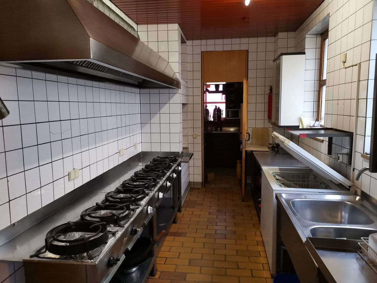 Prodej domu 232 m², pozemek 280 m², Weißhoferstr. 46, Bretten, Bádensko-Württembersko Prodej domu 232 m², pozemek 280 m², Weißhoferstr. 46, Bretten, Bádensko-Württembersko