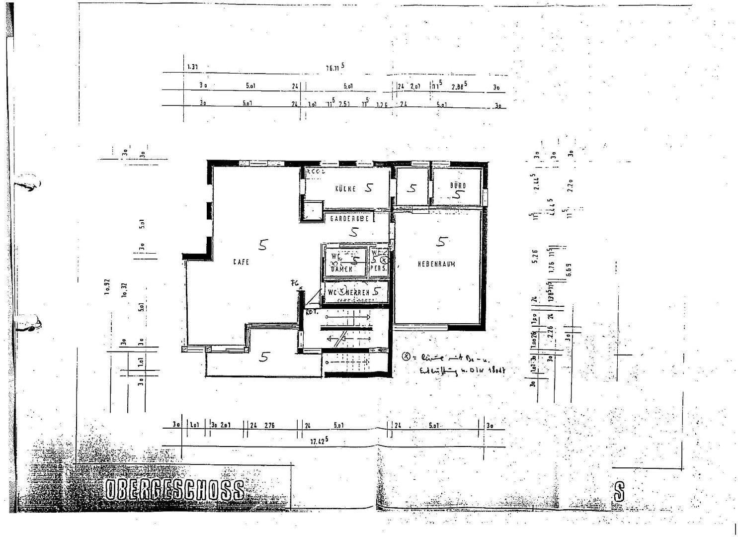 Prodej domu 232 m², pozemek 280 m², Weißhoferstr. 46, Bretten, Bádensko-Württembersko Prodej domu 232 m², pozemek 280 m², Weißhoferstr. 46, Bretten, Bádensko-Württembersko