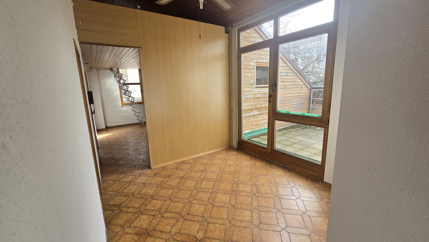 Prodej domu 232 m², pozemek 280 m², Weißhoferstr. 46, Bretten, Bádensko-Württembersko Prodej domu 232 m², pozemek 280 m², Weißhoferstr. 46, Bretten, Bádensko-Württembersko