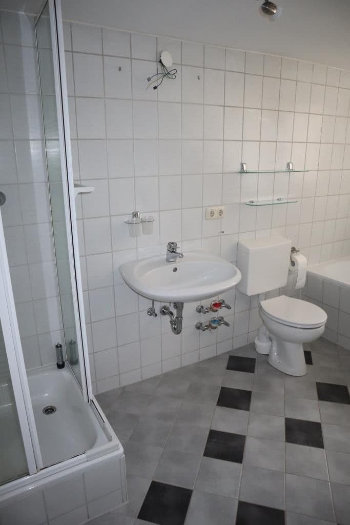Prodej bytu 7+1 114 m², Unterer Markt 18, Schönberg, Bavorsko Prodej bytu 7+1 114 m², Unterer Markt 18, Schönberg, Bavorsko