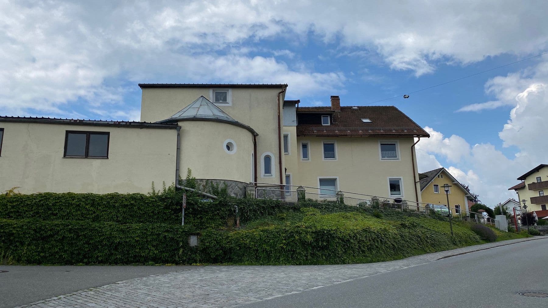Prodej bytu 7+1 114 m², Unterer Markt 18, Schönberg, Bavorsko Prodej bytu 7+1 114 m², Unterer Markt 18, Schönberg, Bavorsko