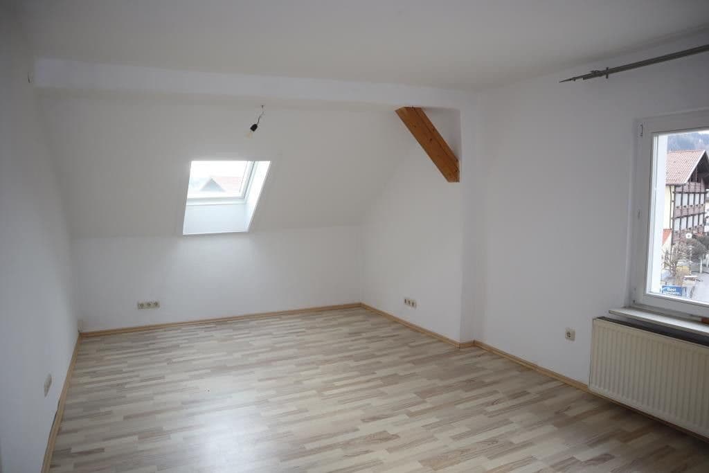 Prodej bytu 7+1 114 m², Unterer Markt 18, Schönberg, Bavorsko Prodej bytu 7+1 114 m², Unterer Markt 18, Schönberg, Bavorsko