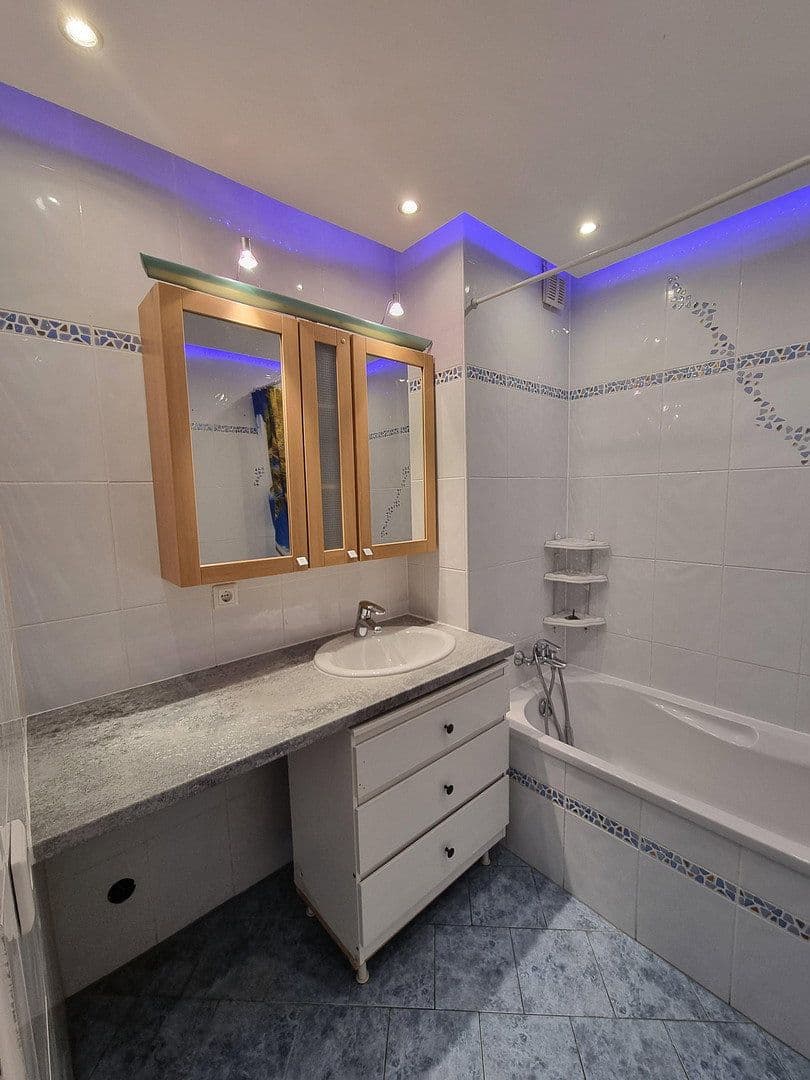 Pronájem bytu 3+1 80 m², Hauchstraße 46, Nürnberg, Bavorsko Pronájem bytu 3+1 80 m², Hauchstraße 46, Nürnberg, Bavorsko