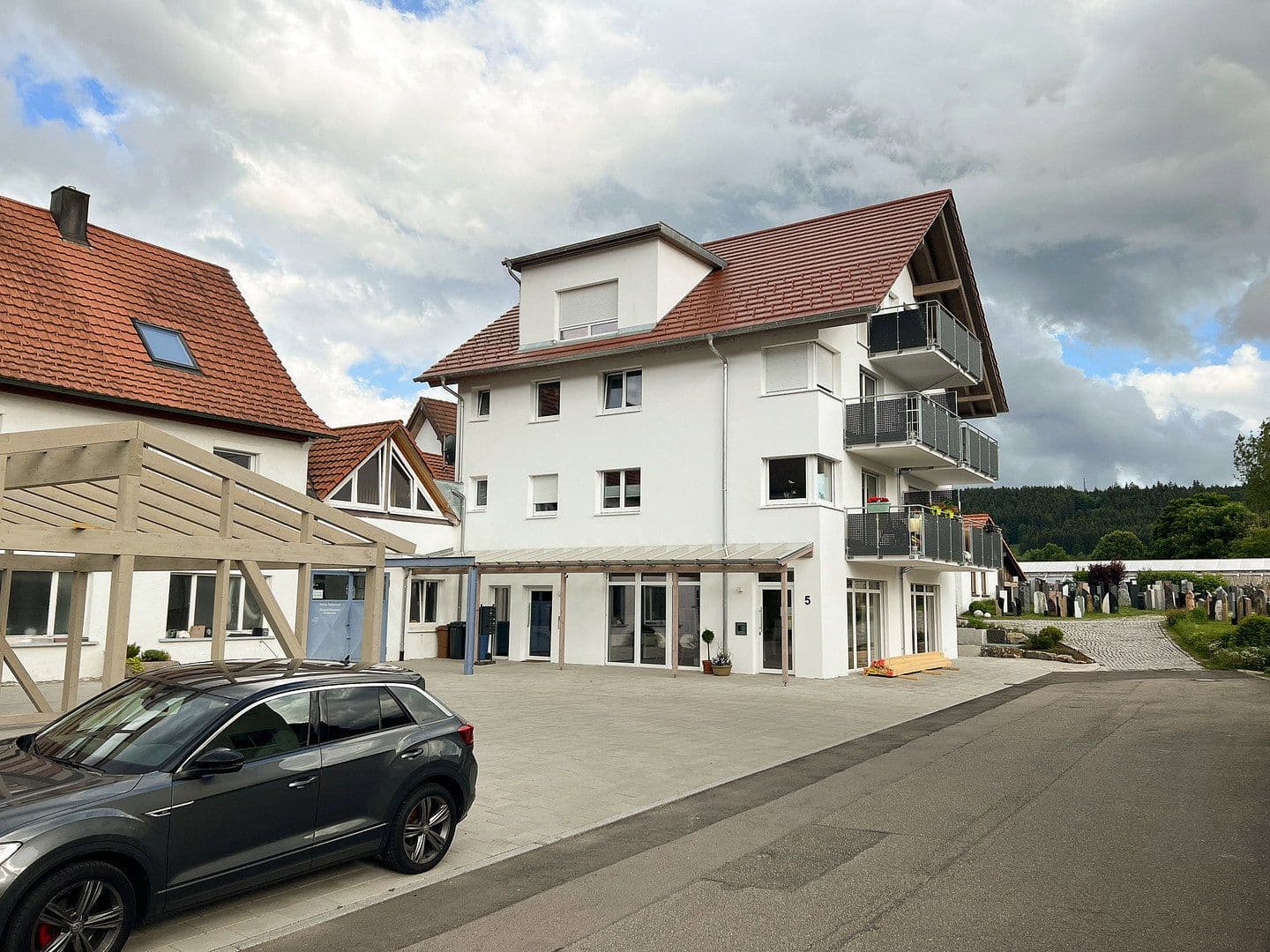 Pronájem bytu 1+1 40 m², Am Schafmarkt 5/1, Tuttlingen, Bádensko-Württembersko Pronájem bytu 1+1 40 m², Am Schafmarkt 5/1, Tuttlingen, Bádensko-Württembersko