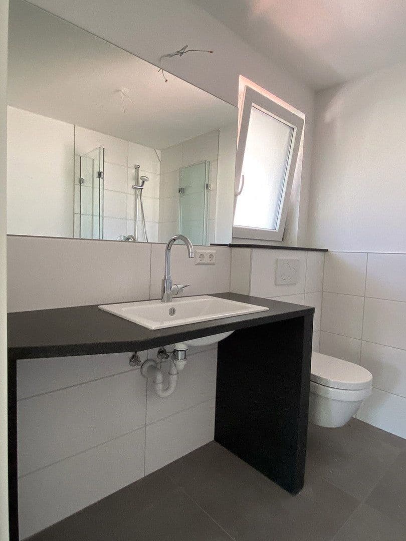 Pronájem bytu 1+1 40 m², Am Schafmarkt 5/1, Tuttlingen, Bádensko-Württembersko Pronájem bytu 1+1 40 m², Am Schafmarkt 5/1, Tuttlingen, Bádensko-Württembersko