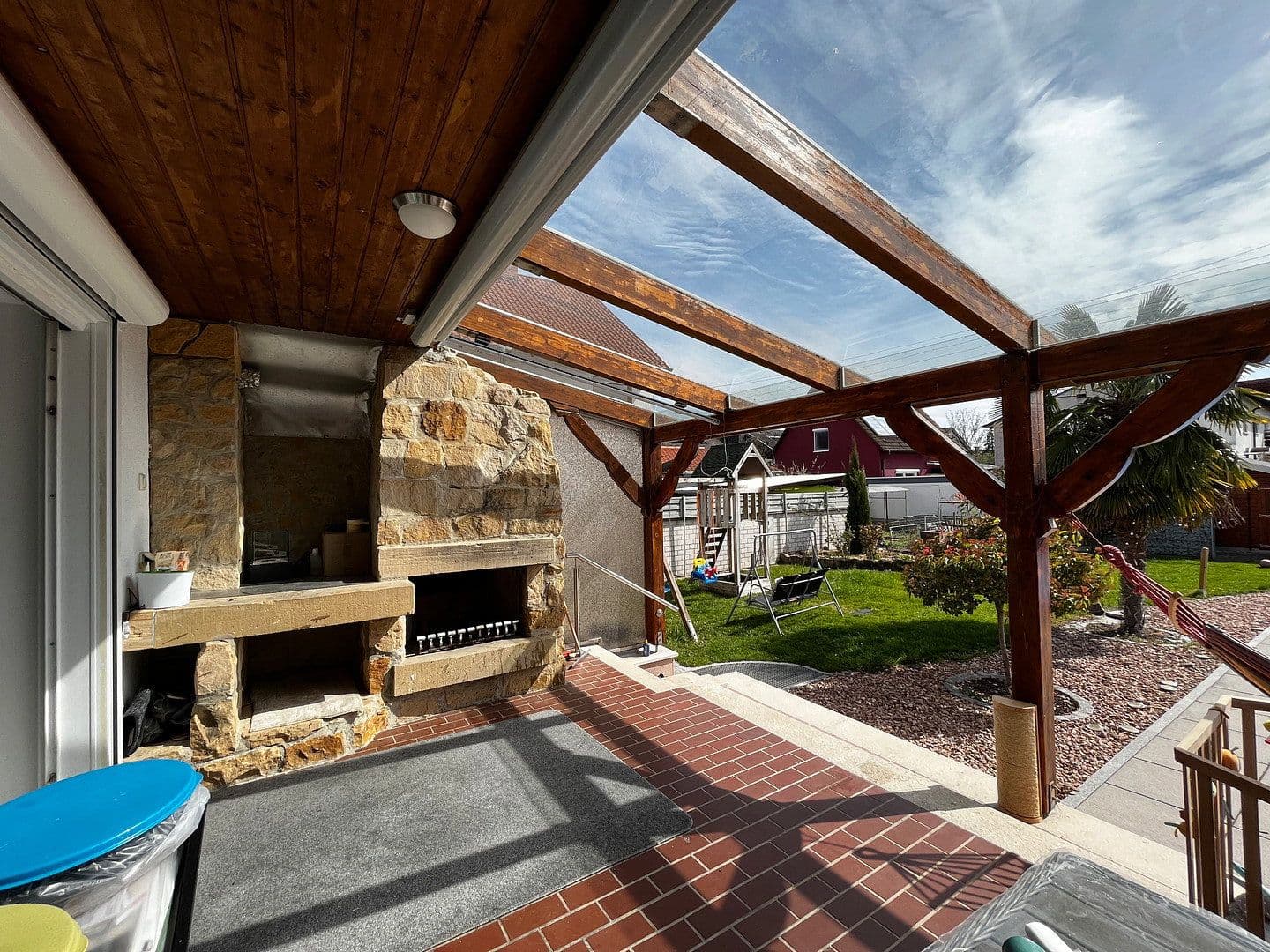 Prodej domu 252 m², pozemek 767 m², Mutterstadt, Porýní-Falc Prodej domu 252 m², pozemek 767 m², Mutterstadt, Porýní-Falc