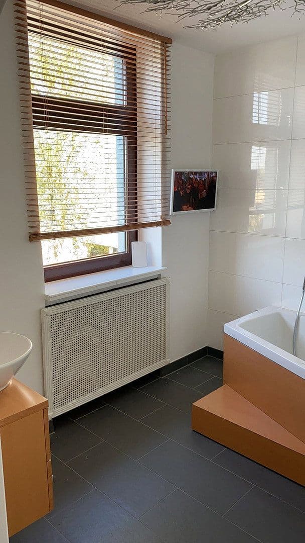 Prodej domu 280 m², pozemek 1.223 m², Dortmund, Severní Porýní-Vestfálsko Prodej domu 280 m², pozemek 1.223 m², Dortmund, Severní Porýní-Vestfálsko
